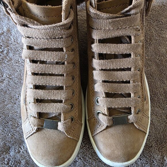 UGG Olive High Top Sneaker Boots Chestnut Shearling Lined Side Zip Women 6 - Picture 7 of 10